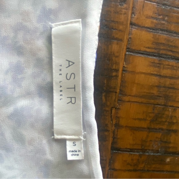 ASTR- The Label Floral Corset Top - Picture 3 of 3